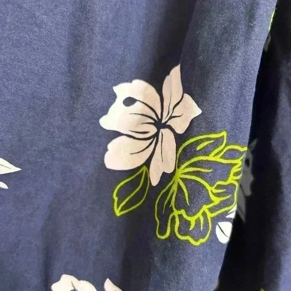 Women’s Y2K Hollister  Floral Smocked Tube Dress Size Small - Picture 8 of 8